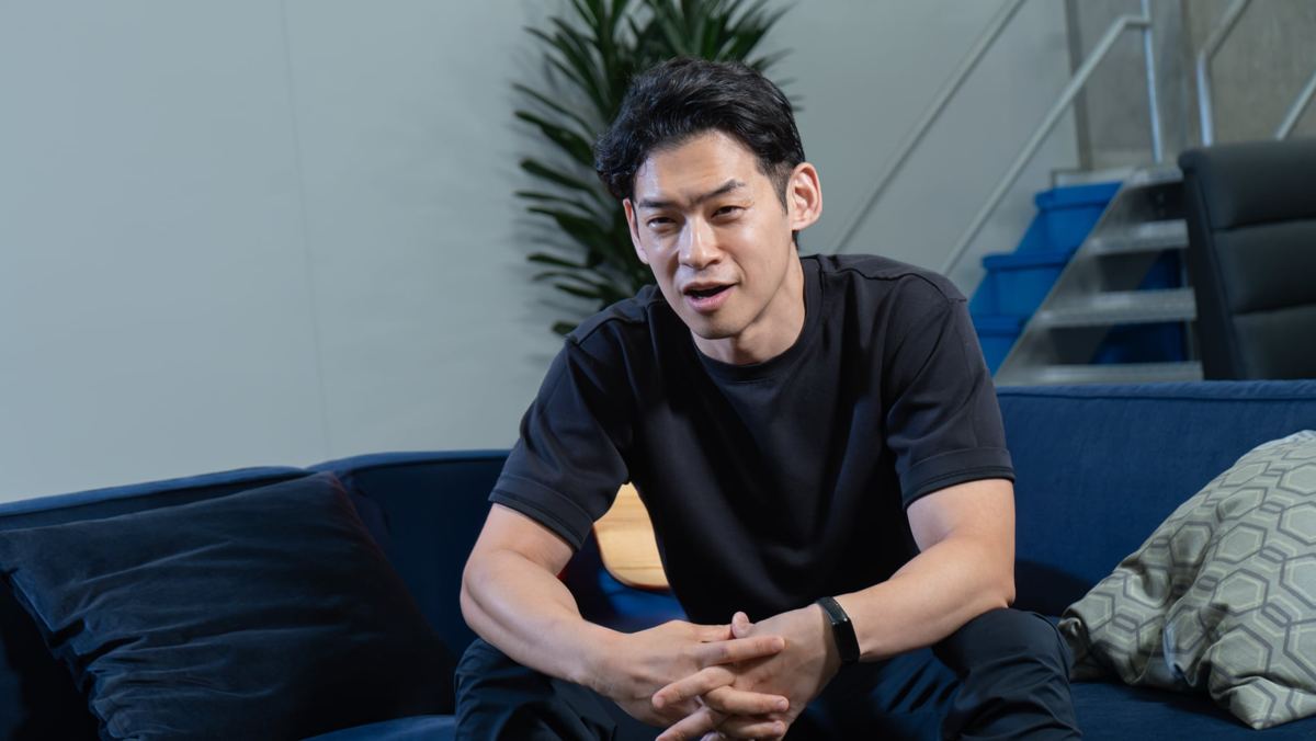 握らないのに、人がついてくる。その理由を聞いていく。
